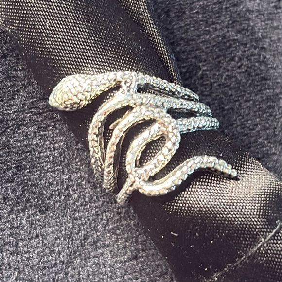 Unisex Silver Alloy Snake Ring - Boho Gothic Punk Love - Lunar New Year Sz 7 - Picture 6 of 12